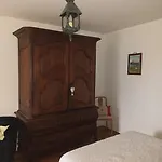 Le Logis Du Rocher 3* Saint-Marcet