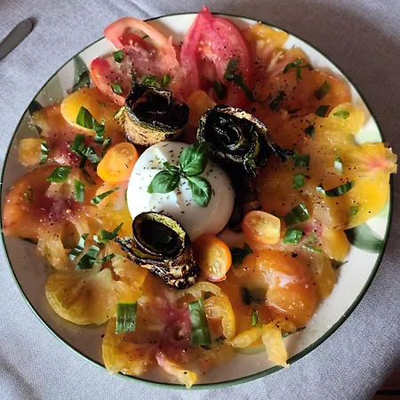 Le Logis Du Rocher Saint-Marcet