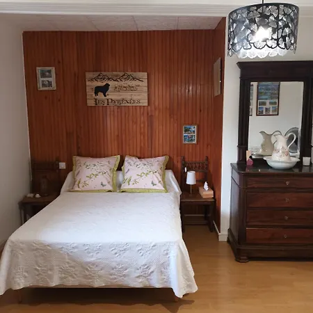 Guest house Le Logis Du Rocher 3*