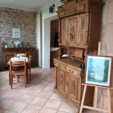 Casa de hóspedes Le Logis Du Rocher