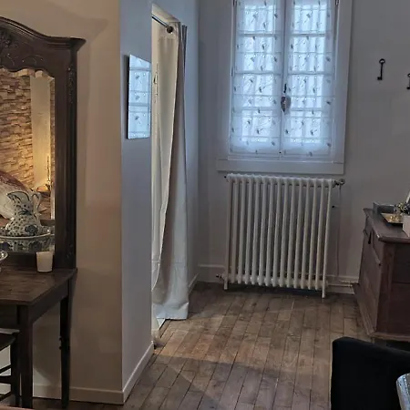 Le Logis Du Rocher 3* Saint-Marcet