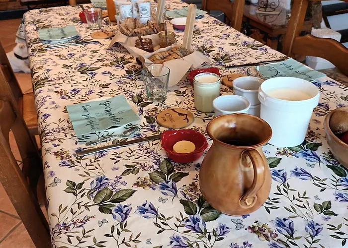 ゲストハウス Le Logis Du Rocher