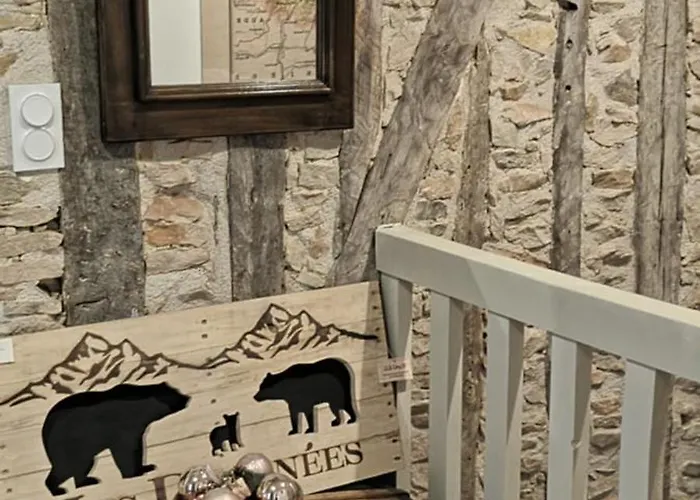 ゲストハウス Le Logis Du Rocher Saint-Marcet